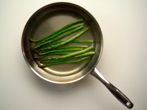 asparagus in pan 1 a - DSCF3409